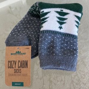 COZY CABIN SOCKS